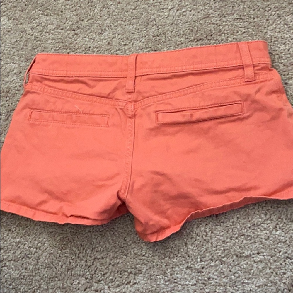 Shorts - Picture 2 of 3